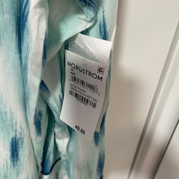 Pajama from Nordstrom with tag - Picture 2 of 4